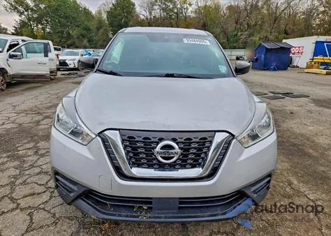 2020 Nissan Kicks S z USA, uszkodzony, nr VIN 3N1CP5BV0LL552218